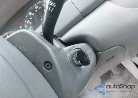 2002 Toyota Camry Le from USA, damaged, VIN 4T1BE32K02U070616